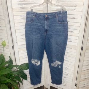 AMERICAN EAGLE Curvy Mom Denim Jeans Distressed 18